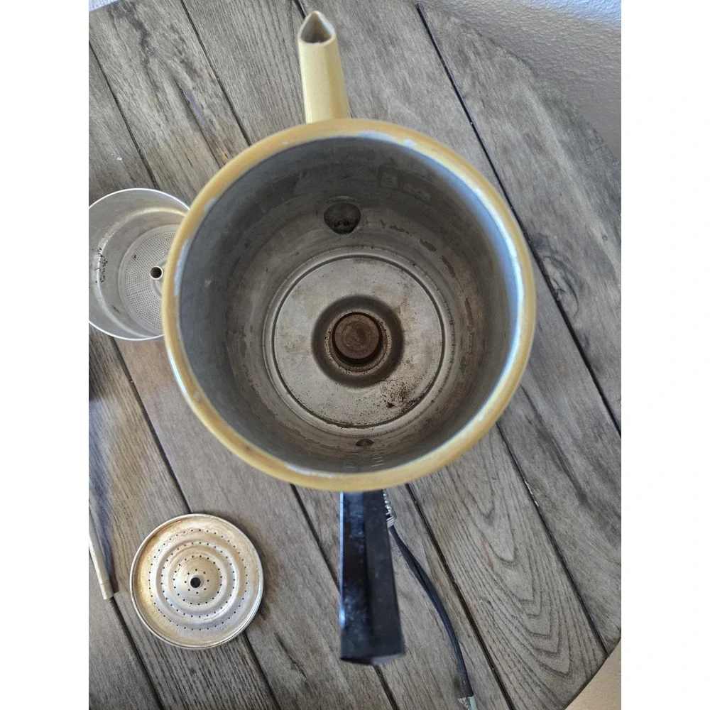 Vintage West Bend Westmark 1832 9 Cup Yellow Gold Coffee Percolator Works Retro